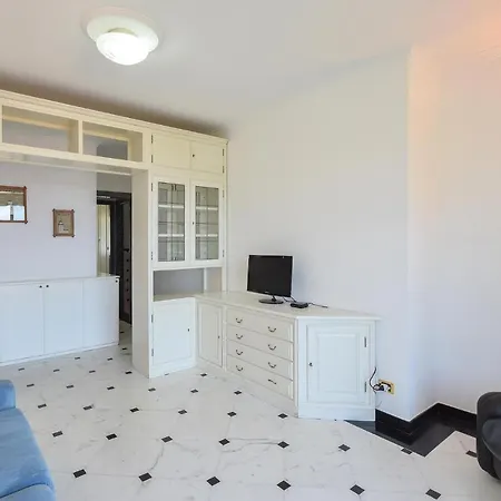 Amazing In With Wifi And 1 Bedrooms Holiday home Lavagna